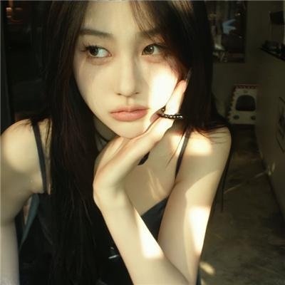 明天，我会成为谁的女友